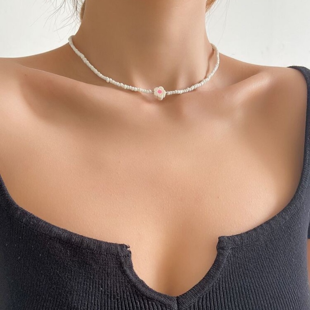 Decor beaded necklace